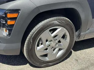Hyundai KONA 2026 SE AWD 4dr SUV