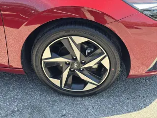 Hyundai ELANTRA Hybrid 2023 Limited 4dr Sedan