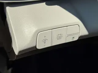 Hyundai ELANTRA Hybrid 2025 Limited 4dr Sedan