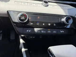 Hyundai ELANTRA Hybrid 2025 Limited 4dr Sedan