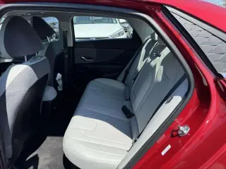 Hyundai ELANTRA Hybrid 2025 Limited 4dr Sedan