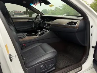 Genesis G90 2021 3.3T Premium 4dr Sedan