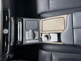 Genesis G90 2021 3.3T Premium 4dr Sedan