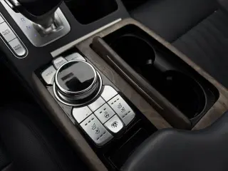 Genesis G90 2021 3.3T Premium 4dr Sedan