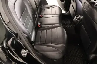 Mercedes-Benz GLC 2019 GLC 300 4dr SUV
