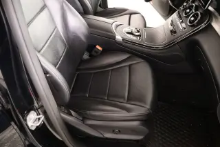 Mercedes-Benz GLC 2019 GLC 300 4dr SUV