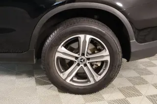 Mercedes-Benz GLC 2019 GLC 300 4dr SUV