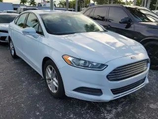 Ford Fusion 2015 SE 4dr Sedan