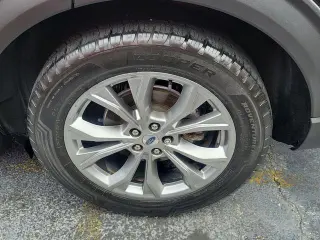 Ford Explorer 2022 XLT 4dr SUV