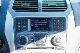 Ford Explorer 2013 AWD Base 4dr SUV