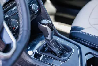 Volkswagen Taos 2025 S 4dr SUV