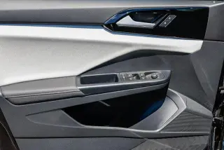 Volkswagen Taos 2025 S 4dr SUV