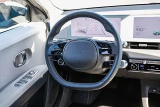 Hyundai IONIQ 5 2024 SE 4dr Crossover