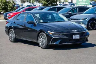 Hyundai ELANTRA 2024 SEL 4dr Sedan
