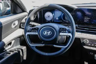 Hyundai ELANTRA 2024 SEL 4dr Sedan