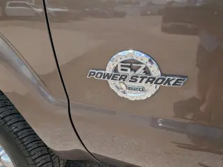 Ford F-350 Super Duty 2016 4x4 King Ranch 4dr Crew Cab 6.8 ft. SB SRW Pickup