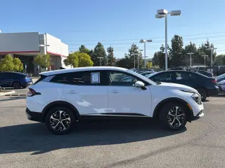 Kia Sportage 2023 EX 4dr SUV