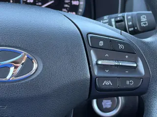 Hyundai KONA 2023 SEL 4dr Crossover