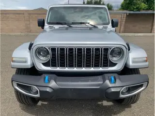 Jeep Wrangler 2024 4x4 Sahara 4xe 4dr SUV