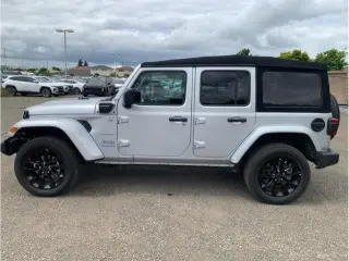 Jeep Wrangler 2024 4x4 Sahara 4xe 4dr SUV