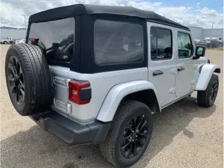 Jeep Wrangler 2024 4x4 Sahara 4xe 4dr SUV