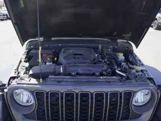 Jeep Wrangler 2025 4x4 Sport 4dr SUV