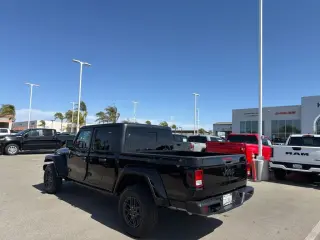 Jeep Gladiator 2024 4x4 Texas Trail 4dr Crew Cab 5.0 ft. SB