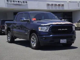 Ram 1500 2021 4x4 Big Horn 4dr Crew Cab 5.6 ft. SB Pickup