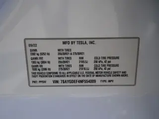 Tesla Model Y 2022 AWD Performance 4dr Crossover