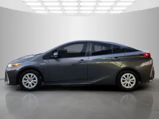 Toyota Prius Prime 2021 LE 4dr Hatchback
