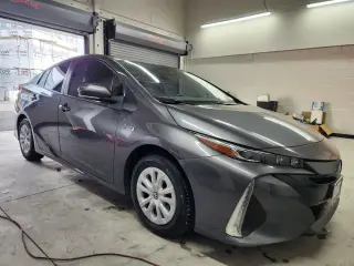 Toyota Prius Prime 2021 LE 4dr Hatchback