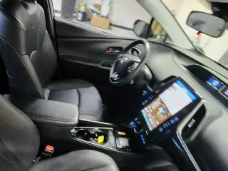 Toyota Prius Prime 2021 LE 4dr Hatchback