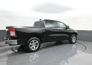 Ram 1500 2019 4x4 Big Horn 4dr Crew Cab 5.6 ft. SB Pickup