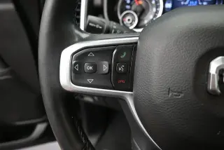 Ram 1500 2019 4x4 Big Horn 4dr Crew Cab 5.6 ft. SB Pickup