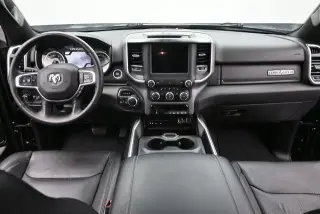 Ram 1500 2019 4x4 Big Horn 4dr Crew Cab 5.6 ft. SB Pickup