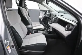 Toyota RAV4 2016 XLE 4dr SUV