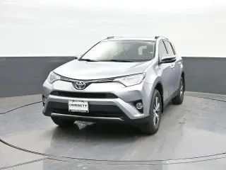 Toyota RAV4 2016 XLE 4dr SUV