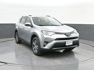 Toyota RAV4 2016 XLE 4dr SUV