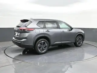 Nissan Rogue 2025 SV 4dr Crossover