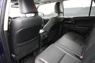 Toyota 4Runner 2019 4x4 SR5 4dr SUV