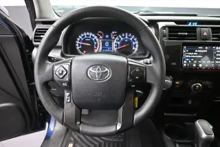 Toyota 4Runner 2019 4x4 SR5 4dr SUV