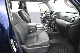 Toyota 4Runner 2019 4x4 SR5 4dr SUV