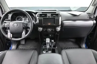 Toyota 4Runner 2019 4x4 SR5 4dr SUV