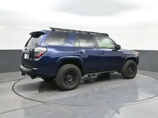 Toyota 4Runner 2019 4x4 SR5 4dr SUV