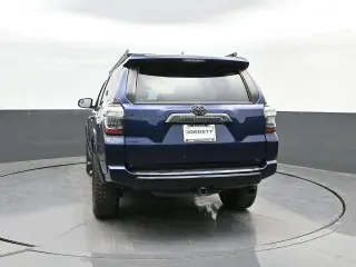 Toyota 4Runner 2019 4x4 SR5 4dr SUV