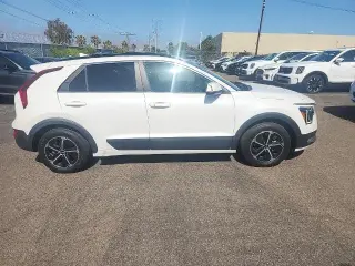 Kia Niro 2023 EX 4dr Crossover
