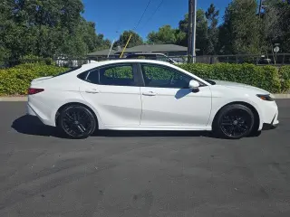 Toyota Camry 2026 SE 4dr Sedan