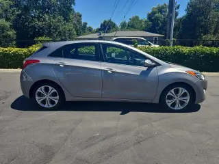 Hyundai ELANTRA GT 2013 4dr Hatchback 6M