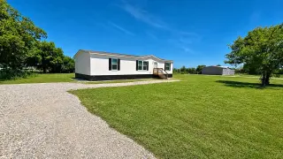 Propiedad en alquiler con 3 habitaciones y 2 baños en Bruceville