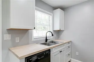 Propiedad en alquiler con 2 habitaciones y 1 baño en Richmond